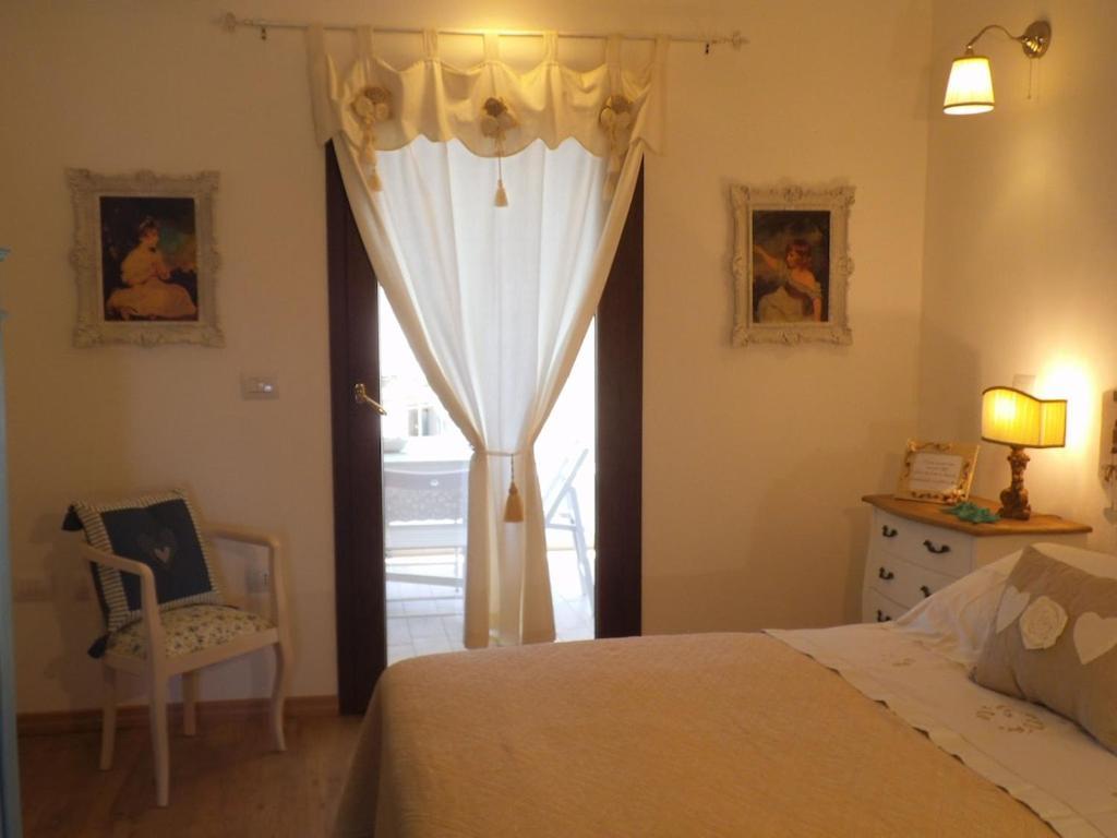 La Pavoncella Suite 奥罗塞伊 外观 照片